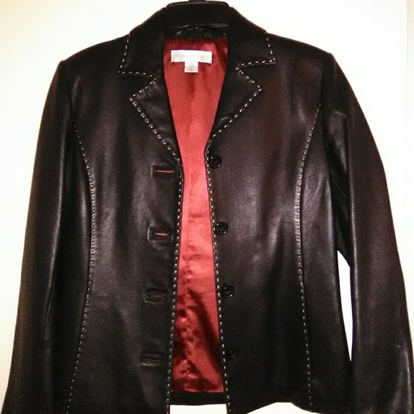 Petite Sophisticate Leather Jacket - Picture 3 of 5